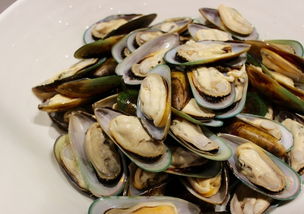 海鲜自助配海景，生蚝无限量畅享，出示此文立减19刀还赠饮品